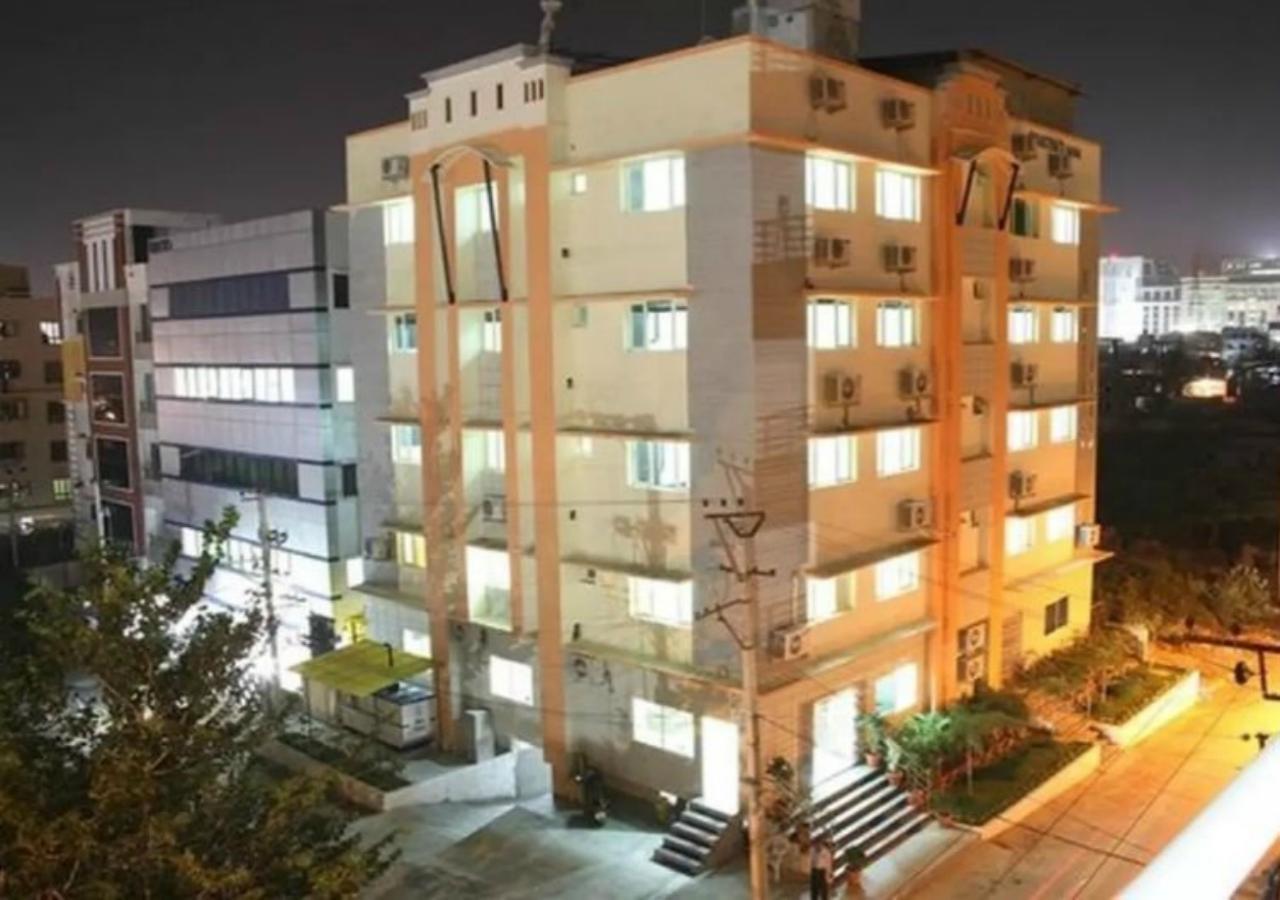 Ankitha Stay Inn Hyderabad Bagian luar foto